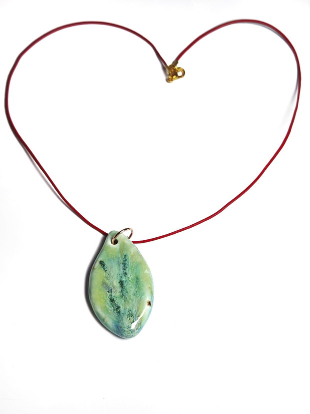 Colier Green Tear