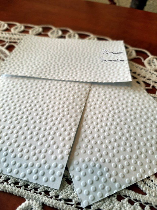 Carton embosat
