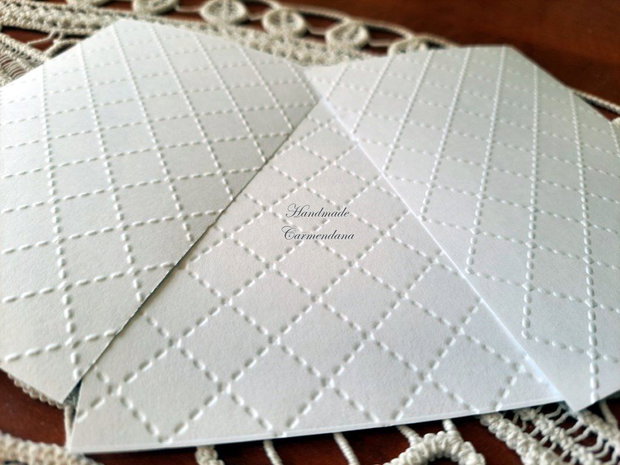 Carton embosat