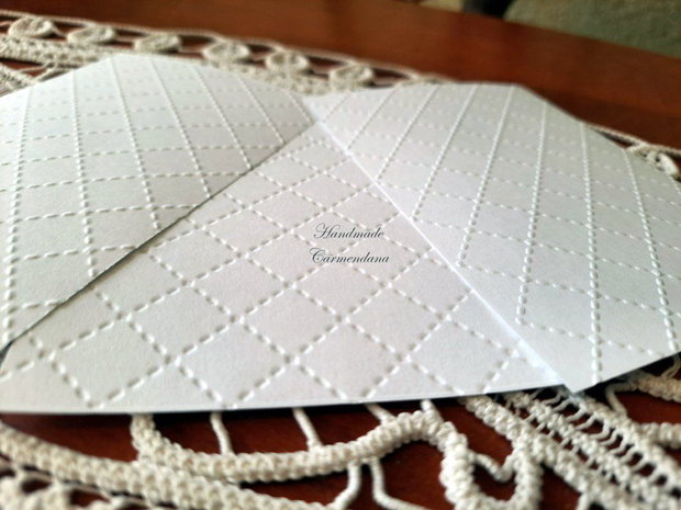 Carton embosat