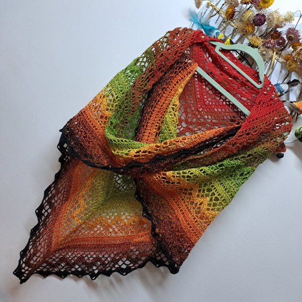 Șal croșetat,,flowers"rosu/verde