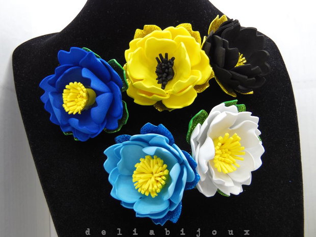 Brosa statement handmade unicat - Martisor - floare (cod1173)
