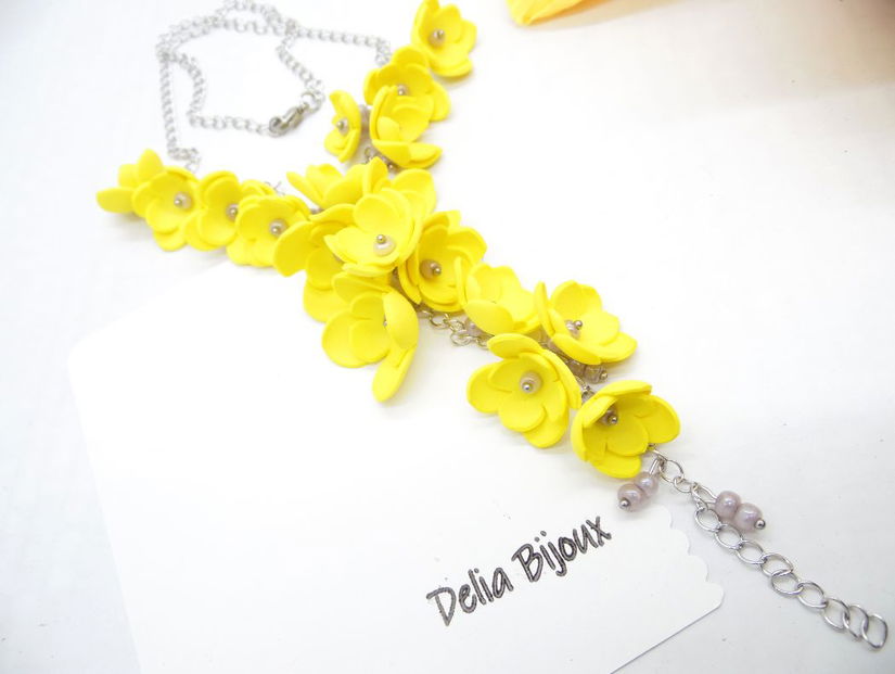 Colier handmade statement unicat -floral - foamiran (cod1172)