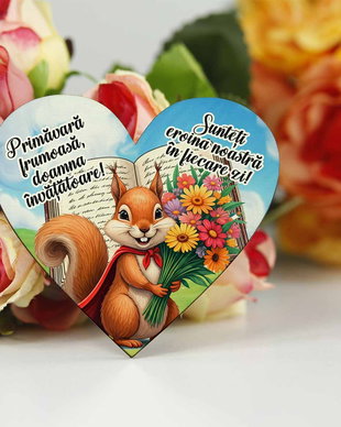Martisoare personalizate cu super veverita pentru invatatoare, educatoare