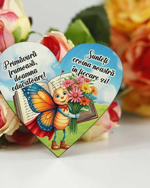 Martisor personalizat Super Fluturas pentru educatoare, invatatoare