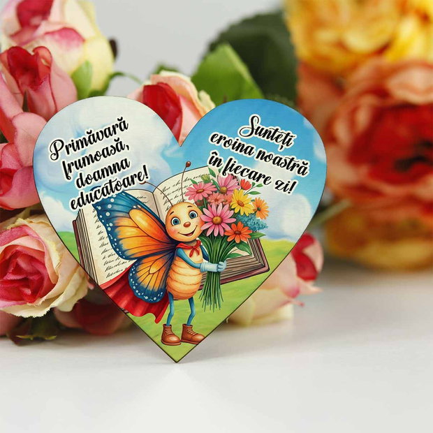 Martisor personalizat Super Fluturas pentru educatoare, invatatoare