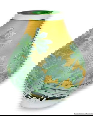 Margarete-vaza din sticla Cameo