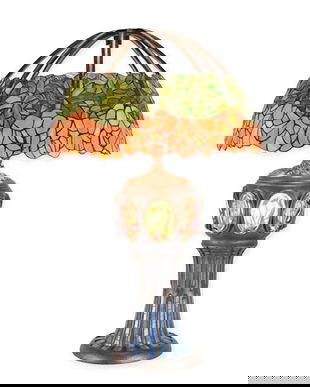 Lampa de masa Tiffany cu floarea soarelui