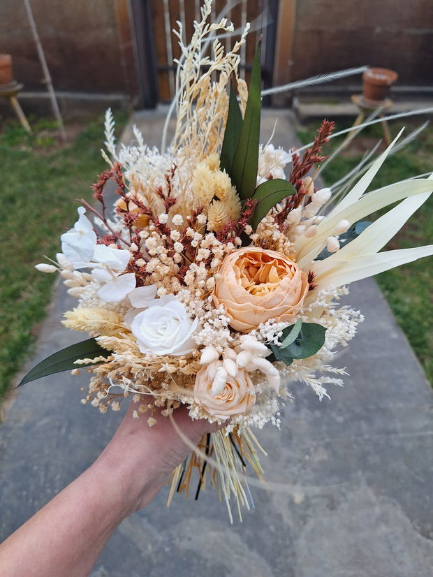 Buchet mireasa bujori / Buchet mireasa trandafiri