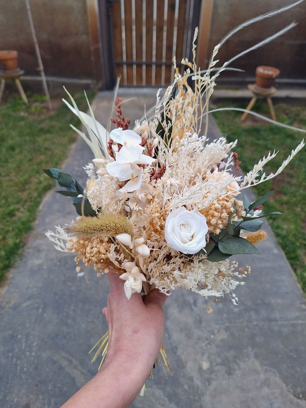 Buchet mireasa bujori / Buchet mireasa trandafiri