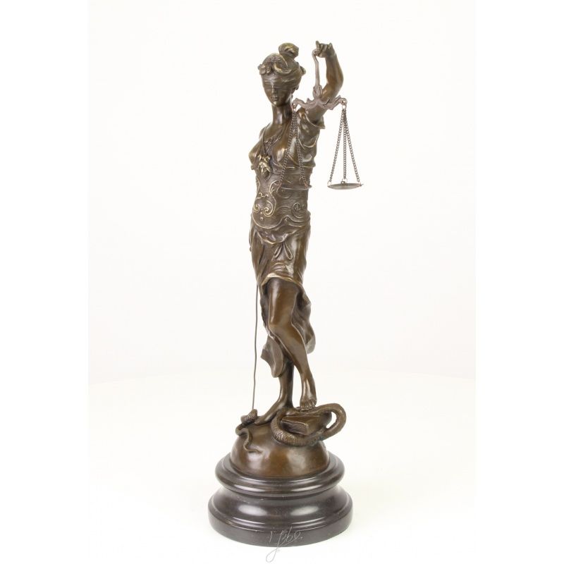 Justitia - statueta din bronz pe un soclu din marmura