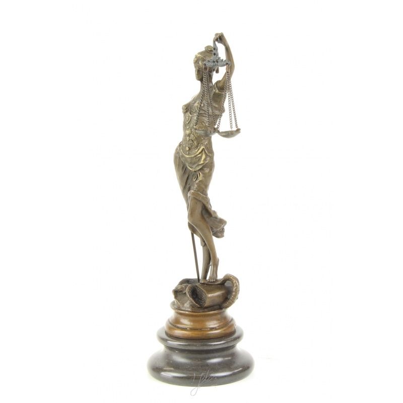 Justitia - statueta din bronz pe un soclu din marmura