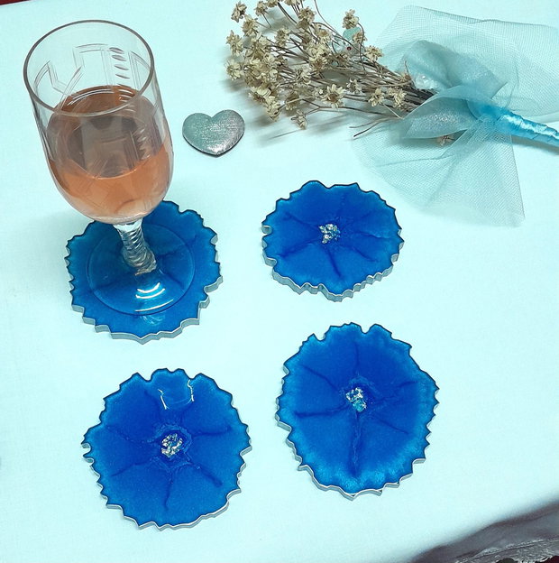 Soft blue - set de 4 coastere din rășină epoxidică