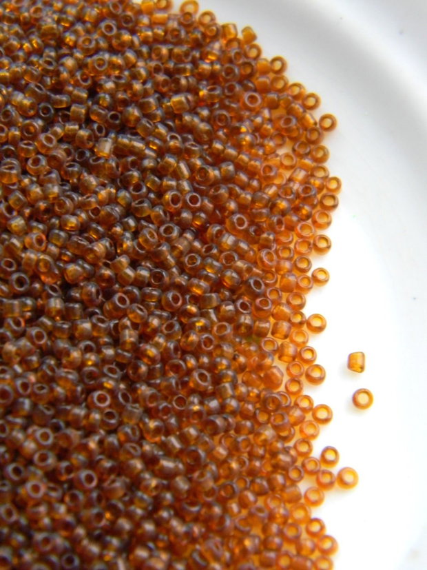 Margele nisip 2 mm (100 gr.)  (2-250)