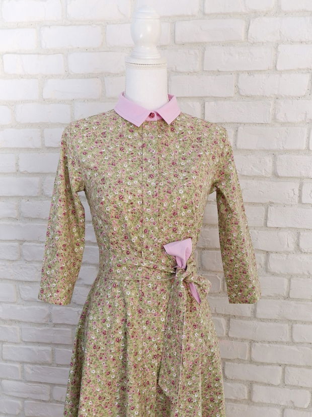 Rochie Camasa Vernil cu Flori Mici Mov Lila