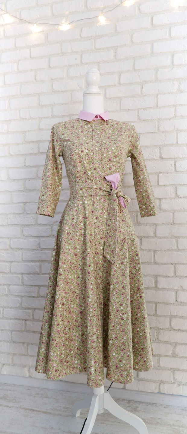 Rochie Camasa Vernil cu Flori Mici Mov Lila