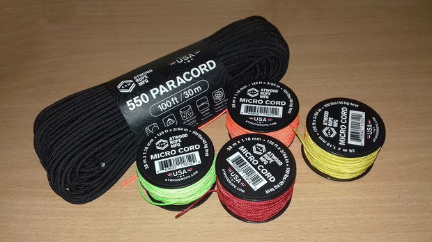 Brățară paracord USA negru cu verde lemon și trident din plastic
