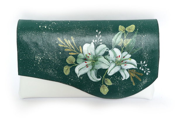 Plic din piele alba cu capac verde crud, pictat manual