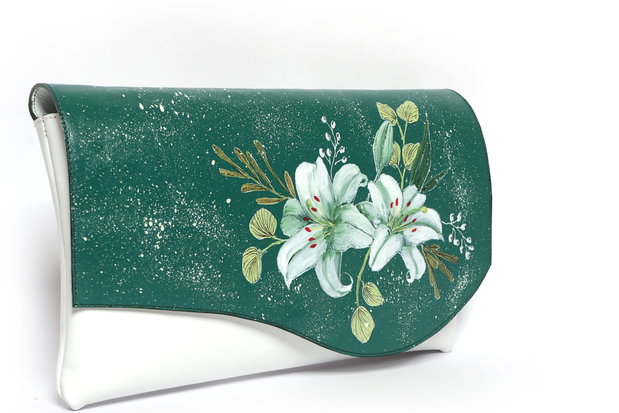 Plic din piele alba cu capac verde crud, pictat manual