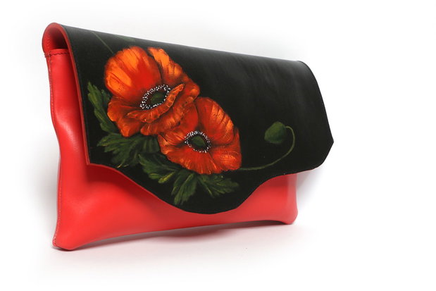 Plic din piele rosie cu capac negru pictat manual
