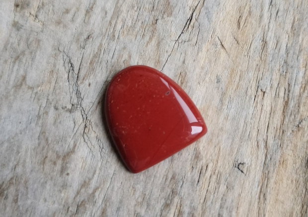 Cabochon jasp rosu, 22x18 mm