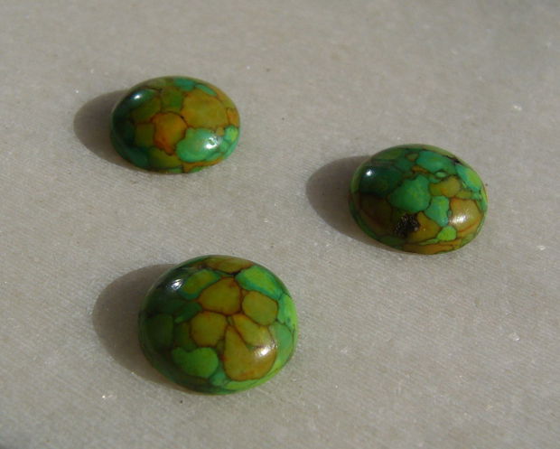(3 bucati) Compozit vopsit cabochon  (+ 1 bucata CADOU)  aprox 14x5.5 mm