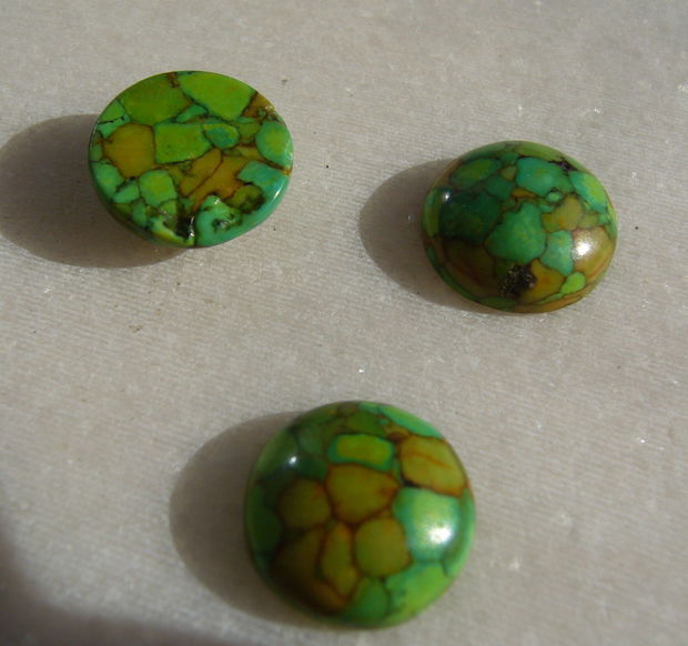 (3 bucati) Compozit vopsit cabochon  (+ 1 bucata CADOU)  aprox 14x5.5 mm