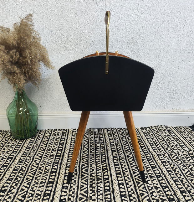 Cutie de Croitorie/Depozitare- Mid Century Modern