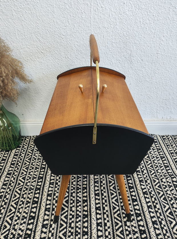 Cutie de Croitorie/Depozitare- Mid Century Modern