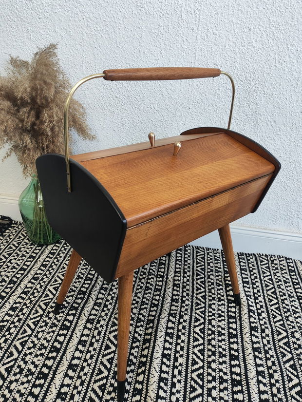 Cutie de Croitorie/Depozitare- Mid Century Modern