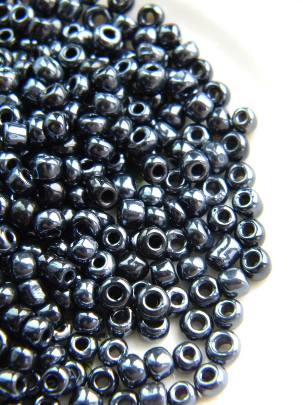 Margele nisip 4 mm (100 gr.)  (4-603)