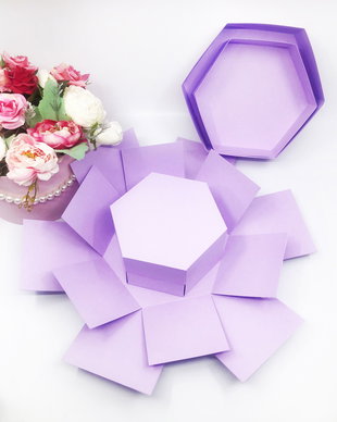 Cutie Foto exploziva hexagonala