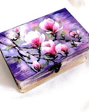 Cutie din lemn tip cartecu magnoli 47960