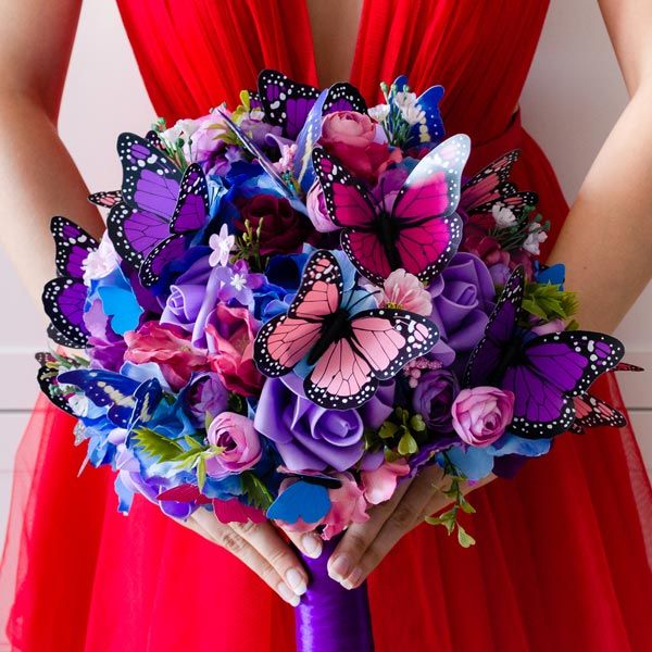 Buchet mireasa cu fluturi colorati