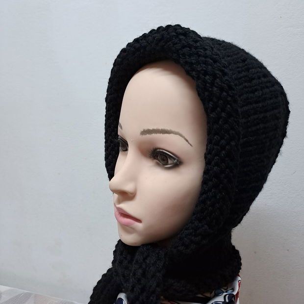 Căciulă tip gluga