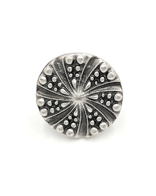 Inel  metalic rotund cu model radiant si puncte, Inz014