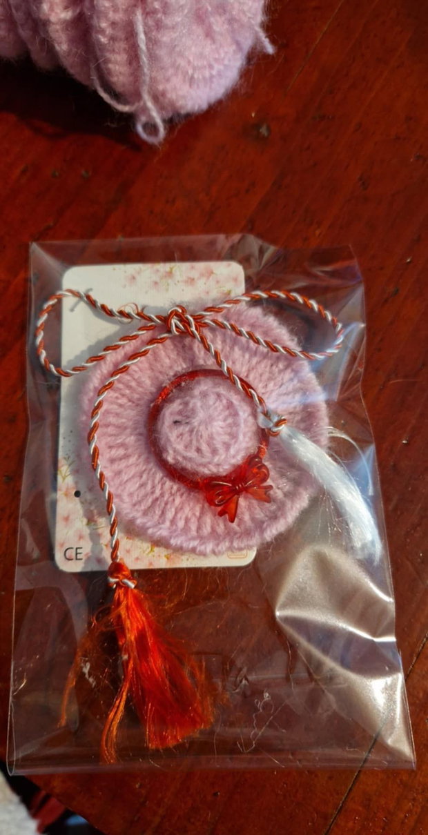 Martisor palariuta crosetat