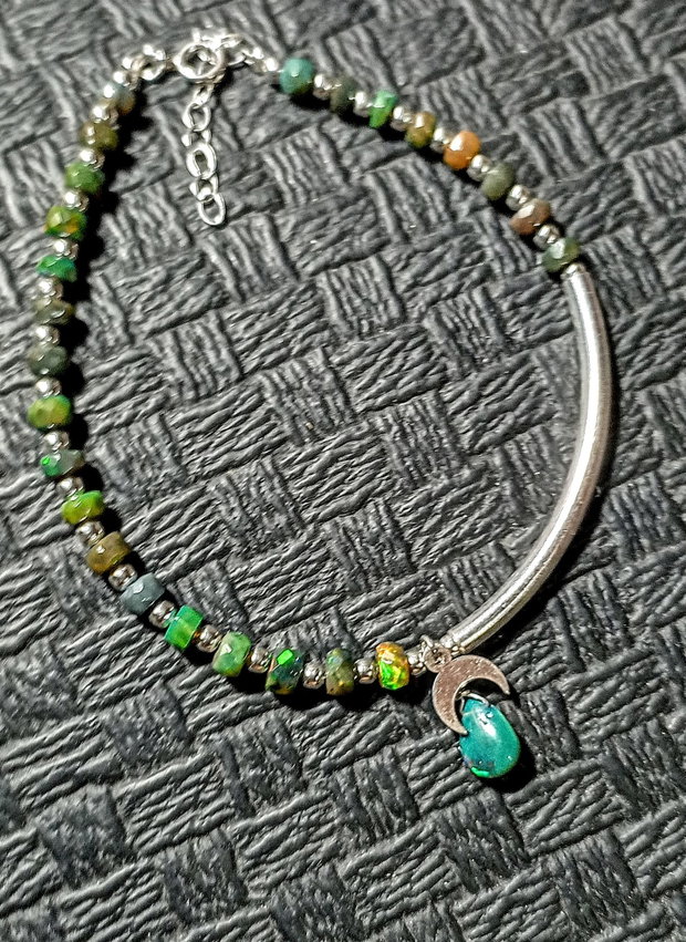 Bratara argint opal de foc etiopian verde charm argint semiluna asimetrica boho chic trendy - Transport gratuit