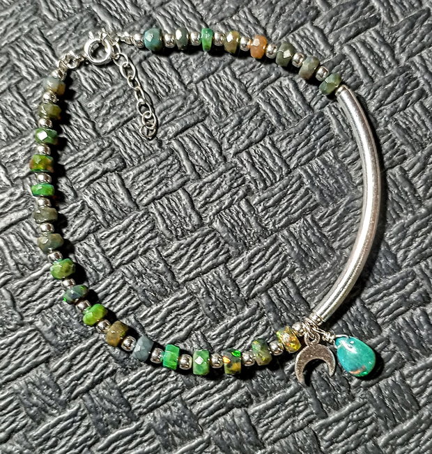 Bratara argint opal de foc etiopian verde charm argint semiluna asimetrica boho chic trendy - Transport gratuit