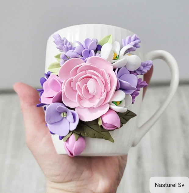 Cana: Bujori, liliac, ghiocei, lavandă și hortensii