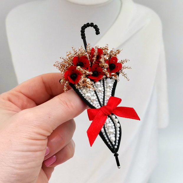 Broșa umbrela - Poppy Charm