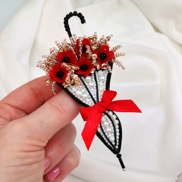 Broșa umbrela - Poppy Charm