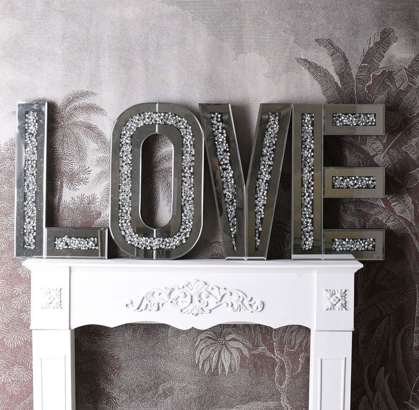 Decoratiune perete Love