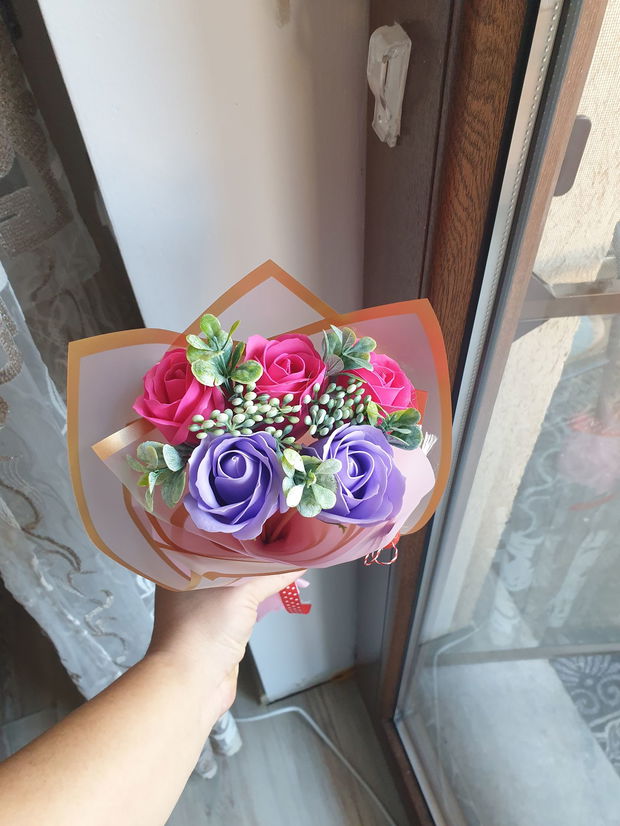 Buchet 5 trandafiri