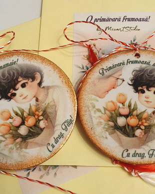 Martisor personalizat pentru bunica