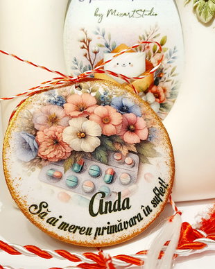 Martisor personalizat Farmacista