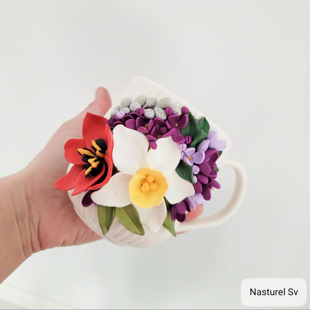Cana: Narcisa, lalea, liliac si matisor