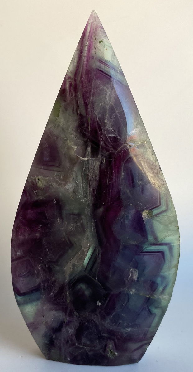 Fluorit Rainbow - sculptura din piatra semipretioasa