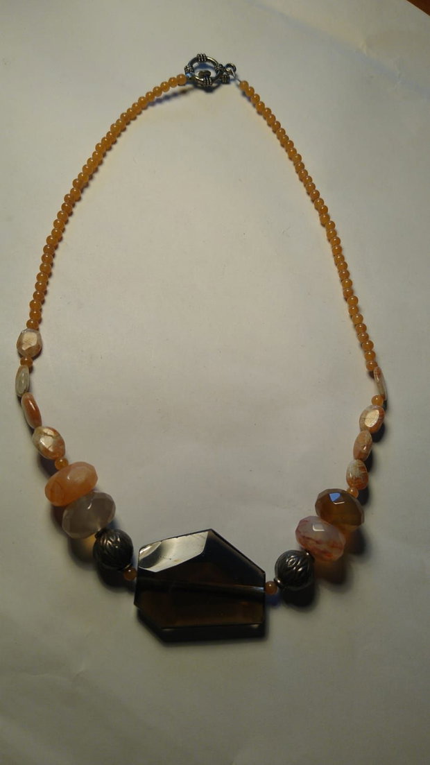 Colier din pietre agate si cuart fumuriu