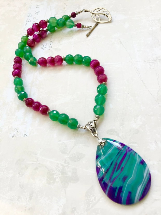 Colier vintage agate verzi & agate ciclam